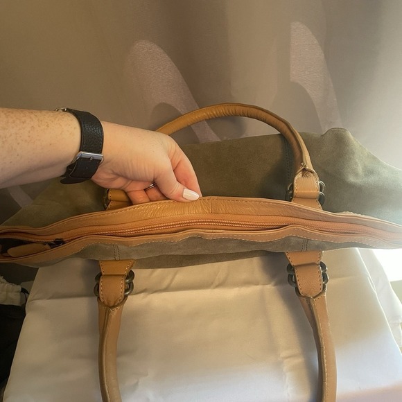 Sundance Medium Leather Suede Satchel Handbag Purse Olive Green Brown EUC - Picture 8 of 14